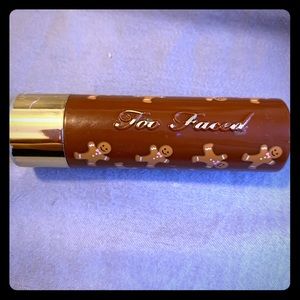 Too Faced lipstick